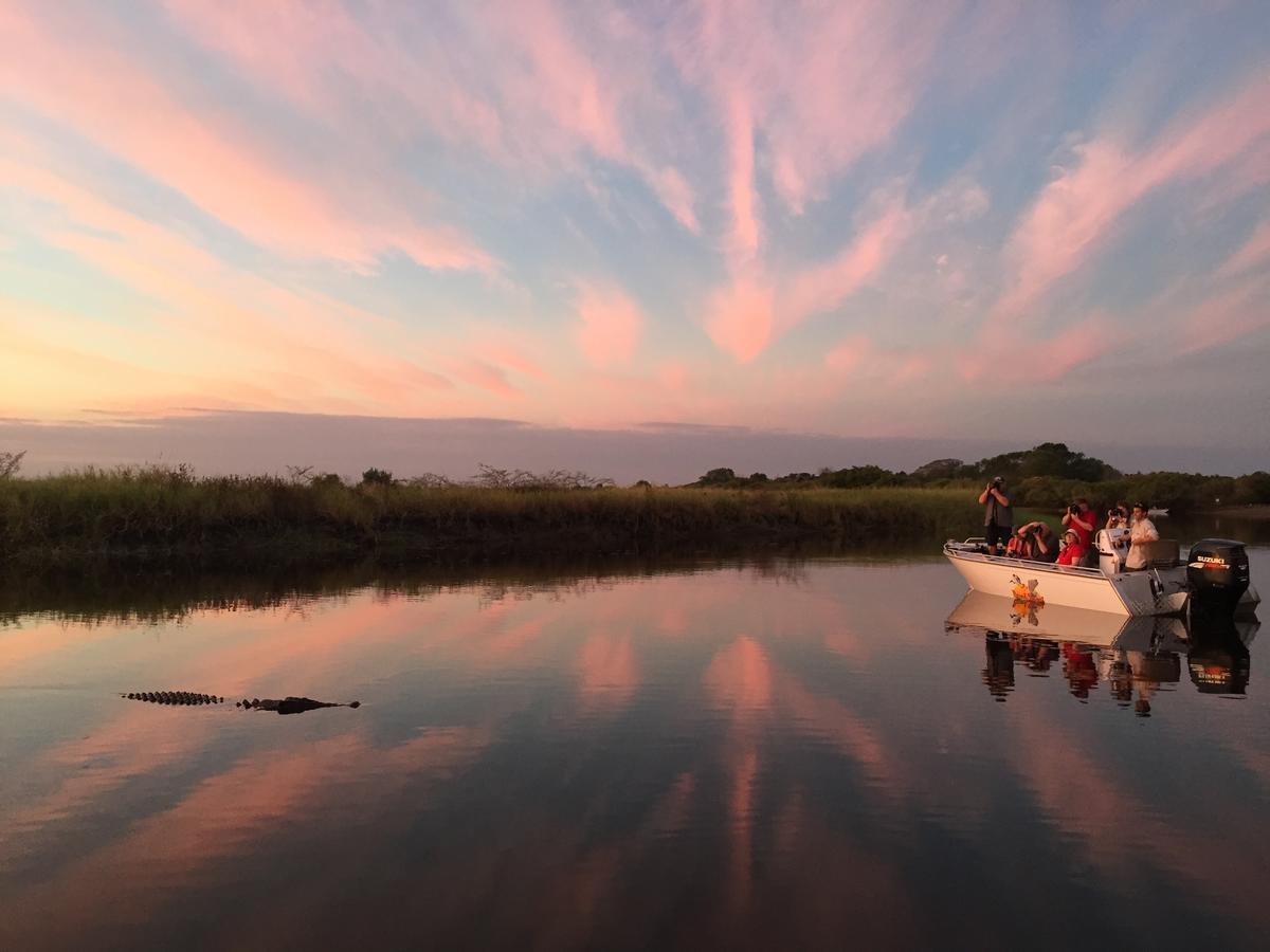 Point Stuart Wilderness Lodge Bagian luar foto